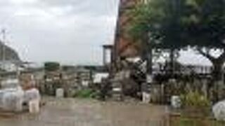 海岸沿いの足湯スポット