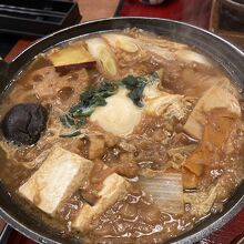 味噌煮込みうどん ￥1260