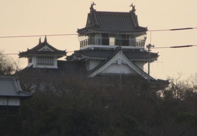 鳴門駅から徒歩圏です