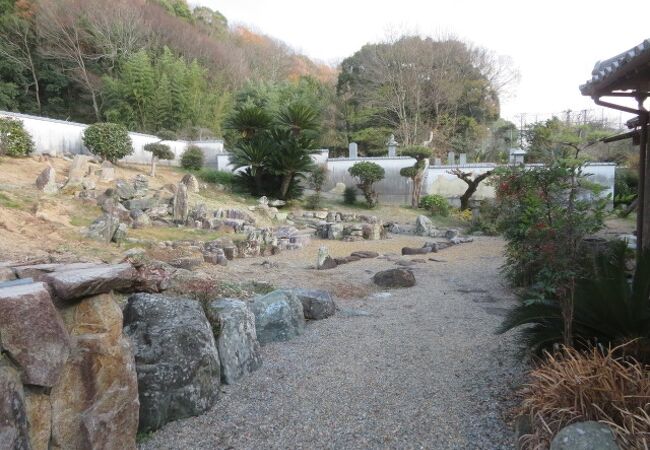 東林寺の庭園