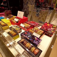 ピエール・エルメ・パリ 日本橋三越店