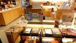 台湾で人気のパイナップルケーキ