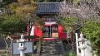 景勝地・堂ヶ島にある小さなお堂