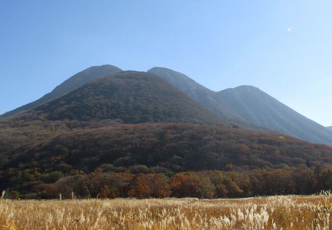 三コブ山の方がぴったりです。