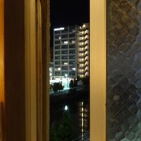 窓が少ししか開きません。