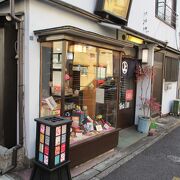 店頭の暖簾がとても渋くて良かった