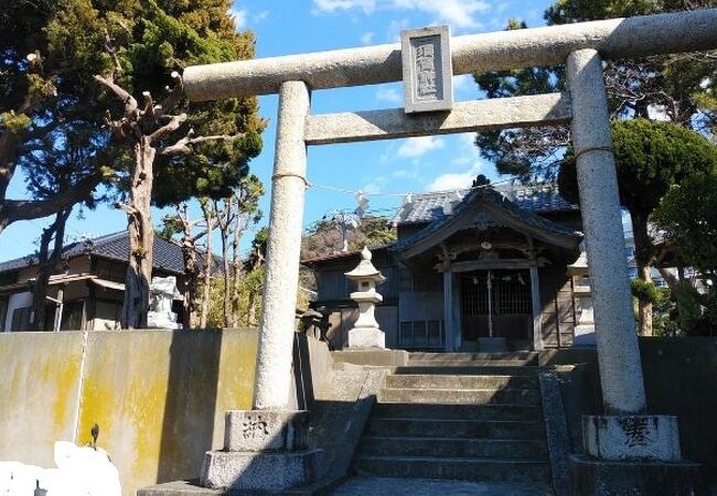 鐙摺 須賀神社