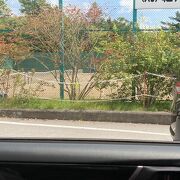 美智子様が平成天皇とテニスをしたコートでそうですが我々は中軽井沢で合宿した