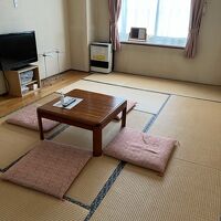 和室のシンプルな作り。