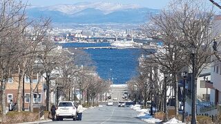 必見の坂は八幡坂、基坂、幸坂の３つ