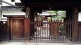 文子天満宮の前にありました。