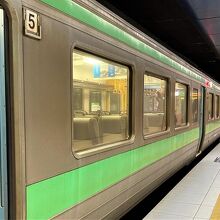 新千歳空港始発です。