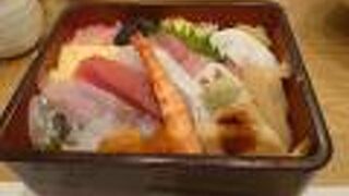 地下街のお寿司屋さん