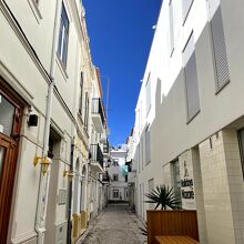 絵になる細い路地