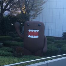 建て替え前のドーモくん