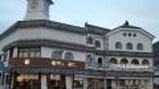 なまこ壁造りの時計台