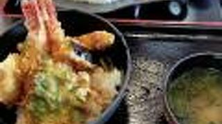 伊豆下田駅前です