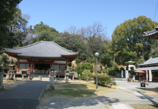 ２つの礼所がほぼ同じ場所にある観音寺