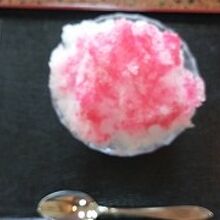 おなか一杯になったところでかき氷