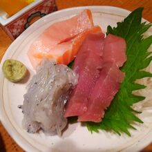 ととまろ定食の刺身