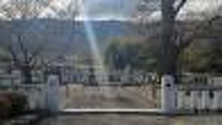 なかなか立派な御墓でした