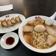 これが喜多方ラーメンか!って感じの美味しいラーメンを食べることが出来ました。