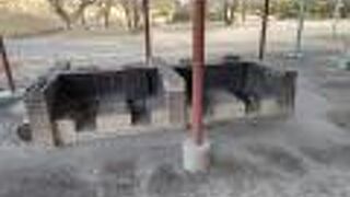 バーベキューの釜もあり