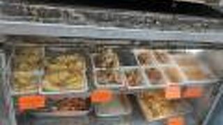 珍しく空いていました。土曜日のお昼 