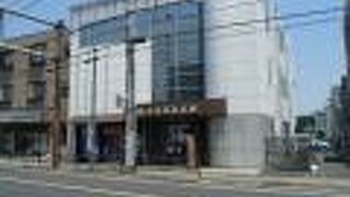 靴を脱いで買い物をする駄菓子屋さんがイチ押し