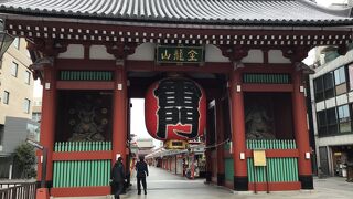 都内でも有数の観光名所。