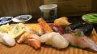 仁三路愛四路夜市