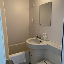 バス&トイレは狭い
