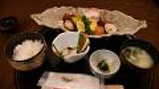 ガーデンパレス内にあるお食事処