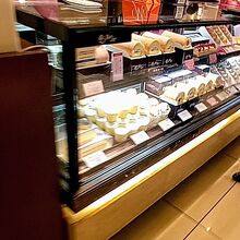 パティスリー モンシェール 日本橋三越店