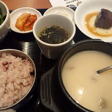 ソルロンタン定食