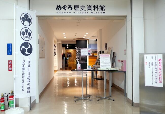 展示手法が美しく、写真撮影もOK、白眉は富士塚の胎内洞穴の展示