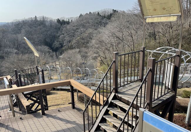 長居ローラー滑り台