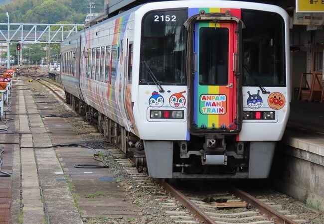 予讃線宇和海アンパンマン列車 クチコミ アクセス 営業時間 松山 フォートラベル