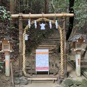 三輪の神様の荒魂をまつる神社！三輪山へはここから登拝します