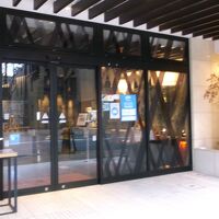 新しいきれいなホテルです。