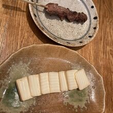 レバーと味噌漬けチーズ