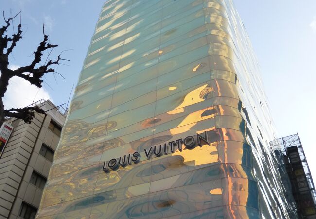 ルイ ヴィトン (銀座並木通り店) クチコミ・アクセス・営業時間