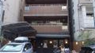 激戦の京都でも一二を競うおいしいパンです。必ず来るお店です。