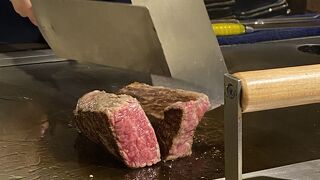 沖縄県産牛のステーキで誕生日祝い