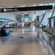 コンパクトだけど綺麗な空港