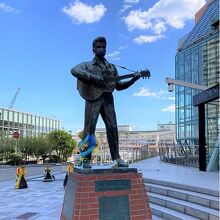 ちゃんとマスクしています。