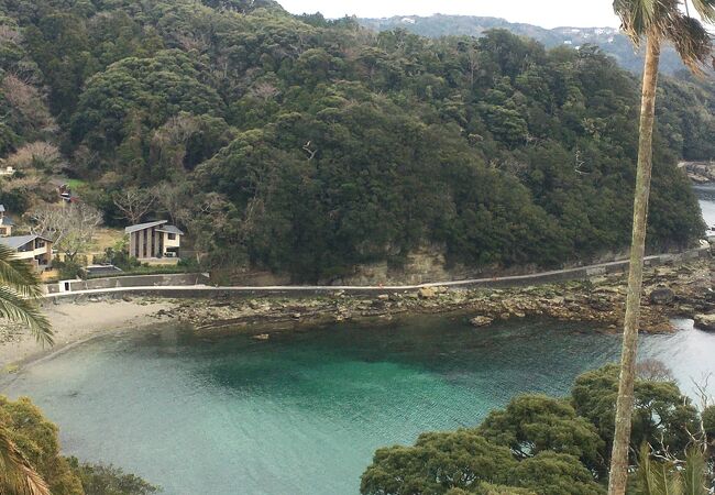 海岸線を辿る遊歩道