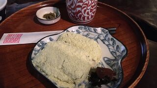 旅人を癒す風情ある茶店