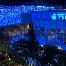 なんばパークス