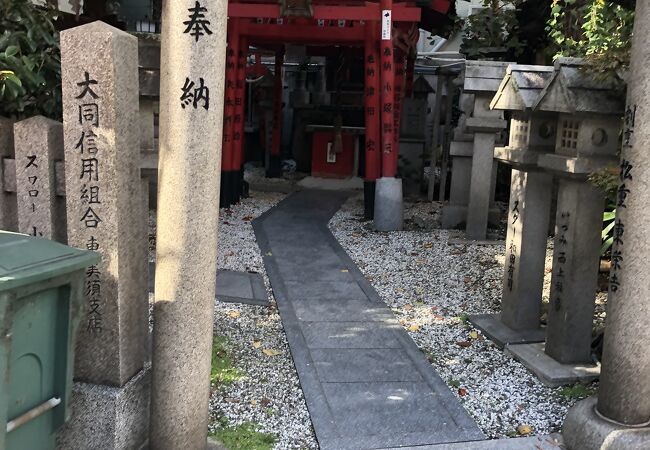 鳥居の扁額には「福永大神」